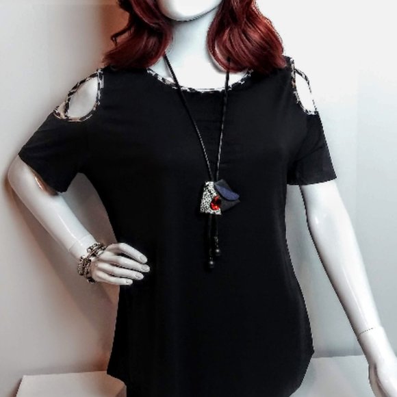 BK Animal Print Trim Cold Shoulder Tee - Picture 2 of 7